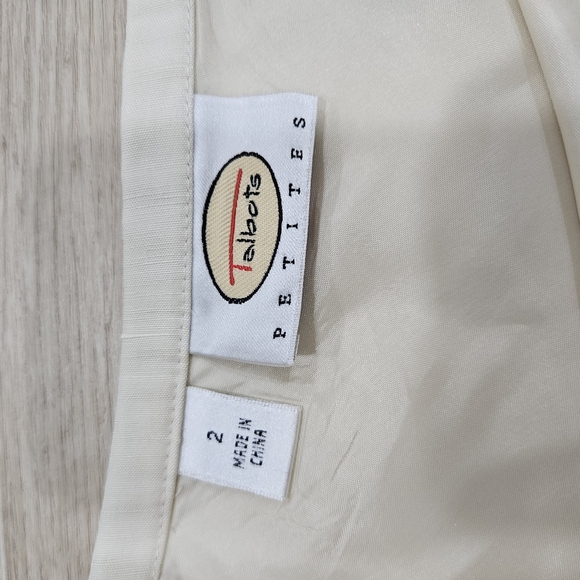 Talbots Womens Midi Skirt Size 2 Petites Floral A-Line Silk/Linen Blend - Picture 2 of 4